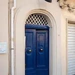 Traditional Maltese 2-bedroom With Private Hot Tub - Steps Away From Valletta Appartement