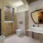 Traditional Maltese 2-bedroom With Private Hot Tub - Steps Away From Valletta Appartement Il-Furjana